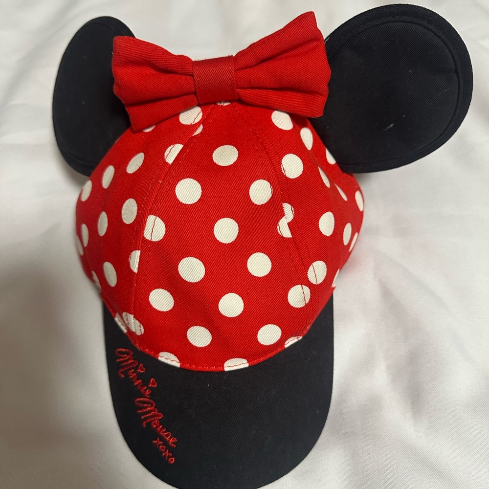 Disney Red and Black Minnie Mouse Hat with ears with bow embroidery